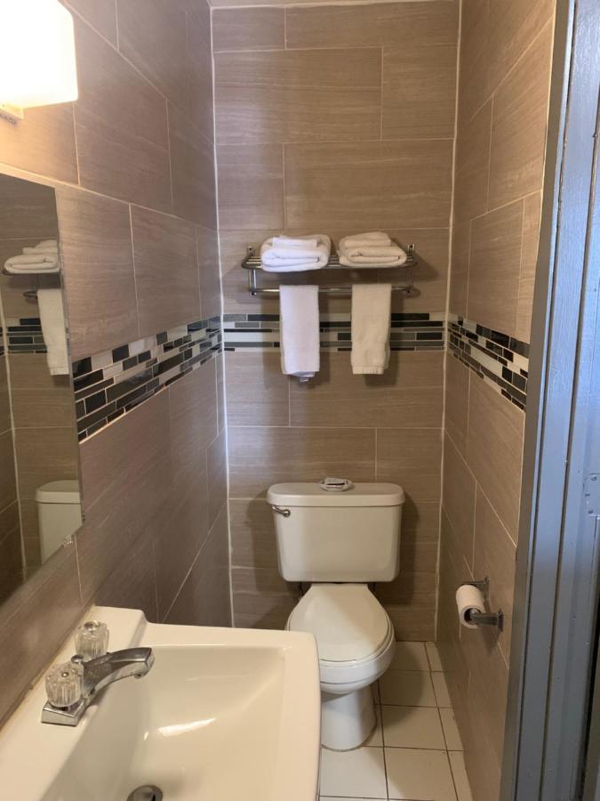 המבורג Stadium View Inn מראה חיצוני תמונה